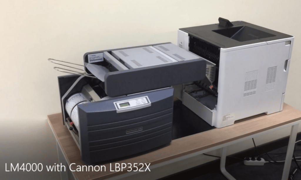 Paper Folding Machine - Folds Paper